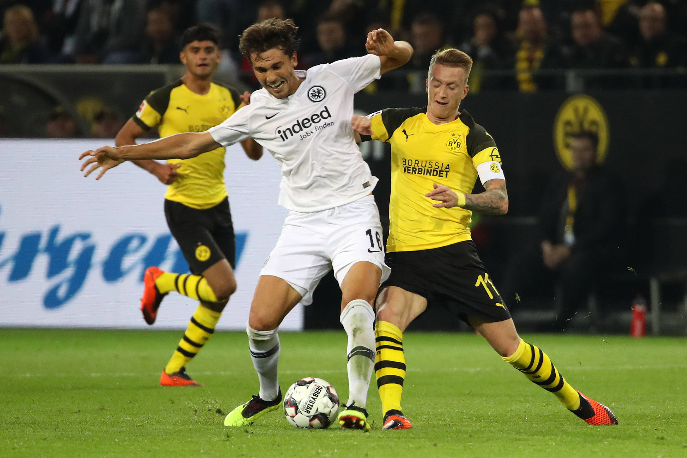 od体育网页版入口-法兰克福对决莱比锡,欧战资格竞争白热化