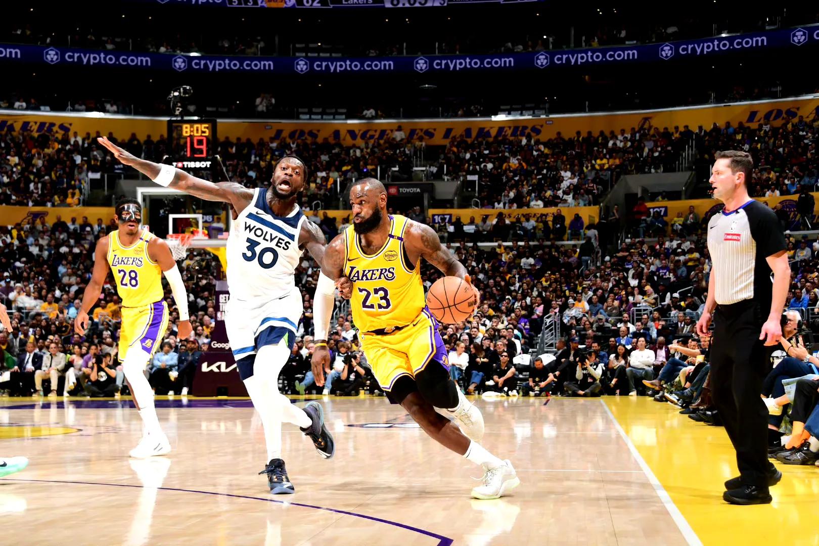 od体育入口-骑士逆转热火,人力克魔术,森林狼击败湖人