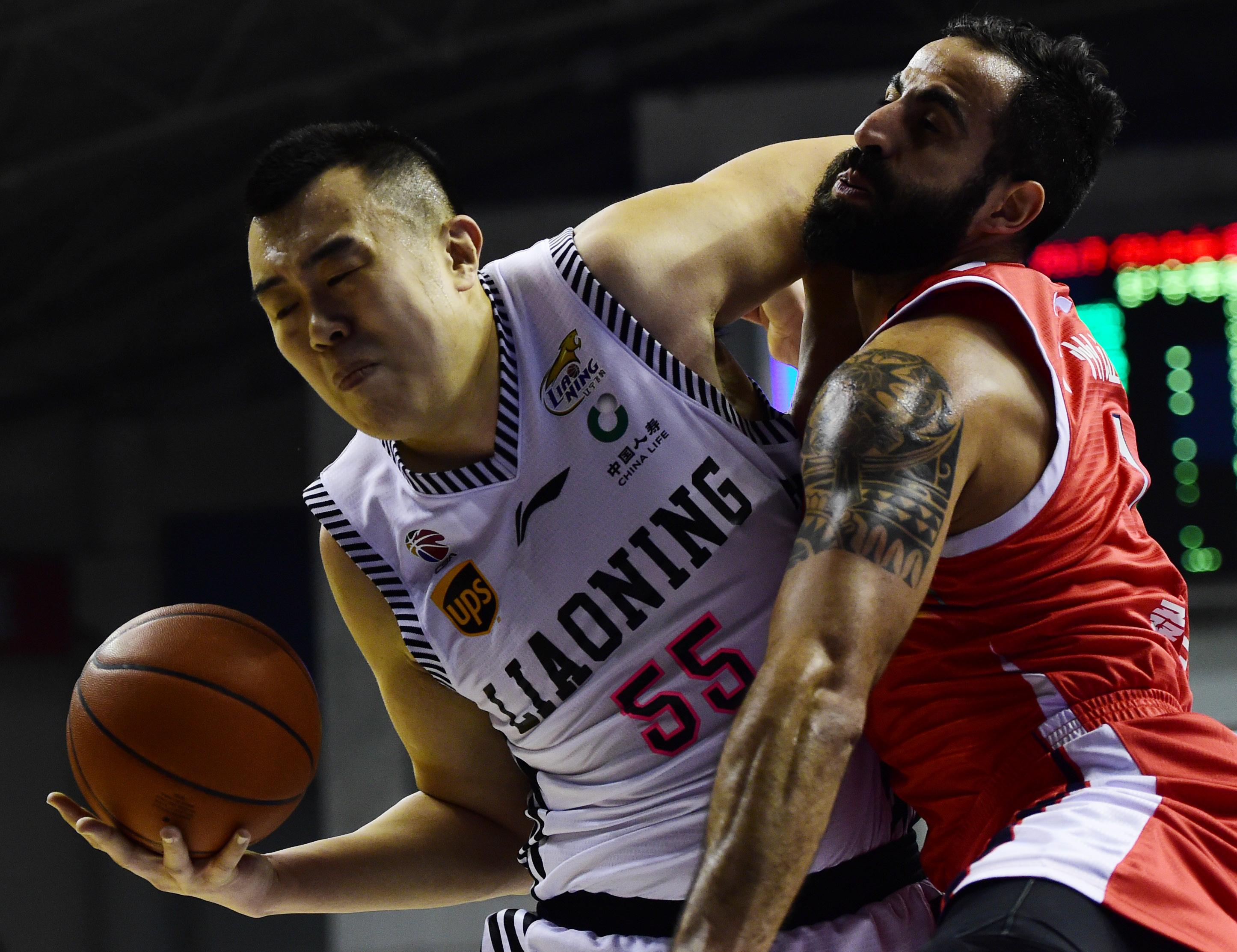 od体育网页版入口-后卫铁血护城,助球队收获胜利!