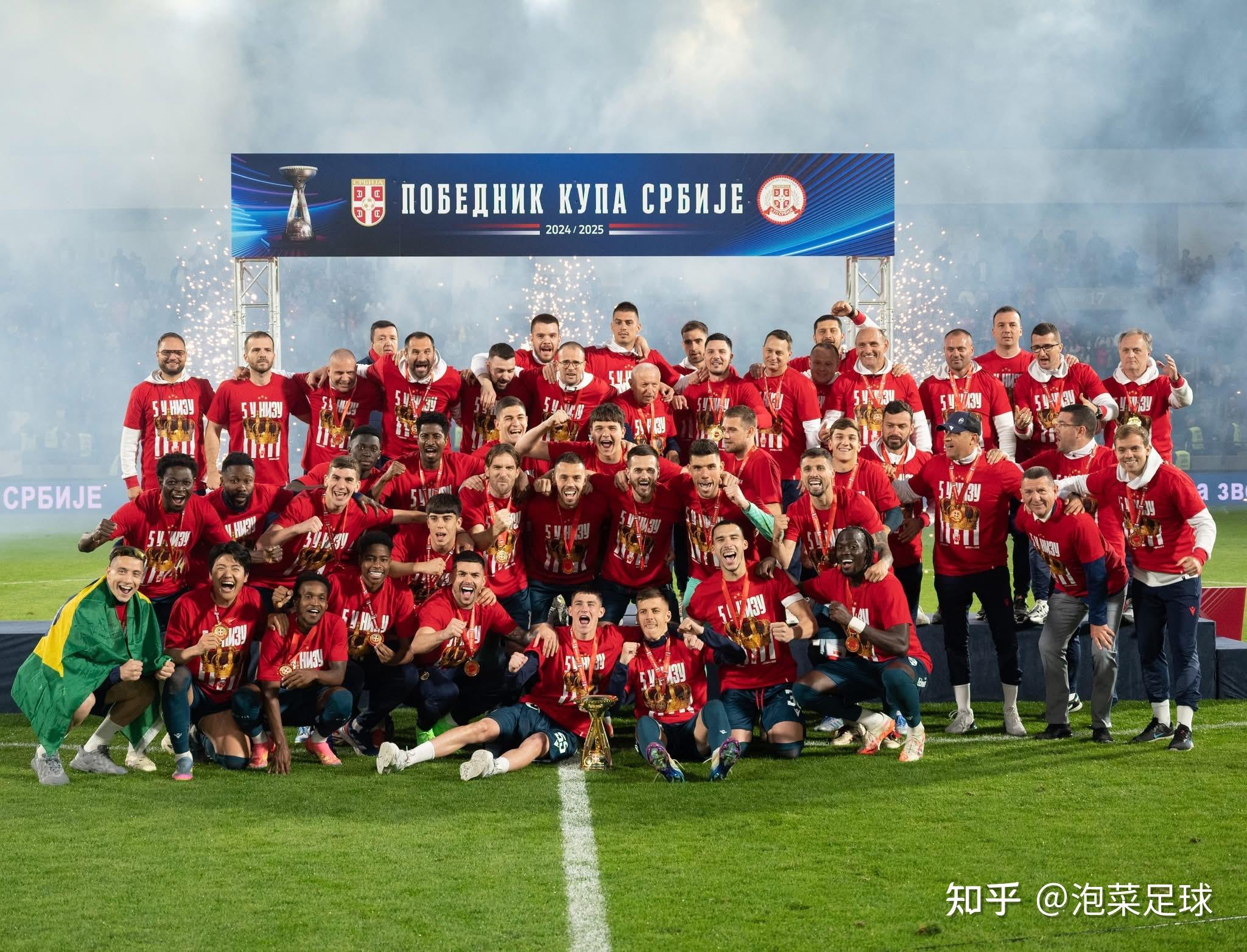 od体育vip注册-足球俱乐部赛季盛况,球员迎来巅峰表现