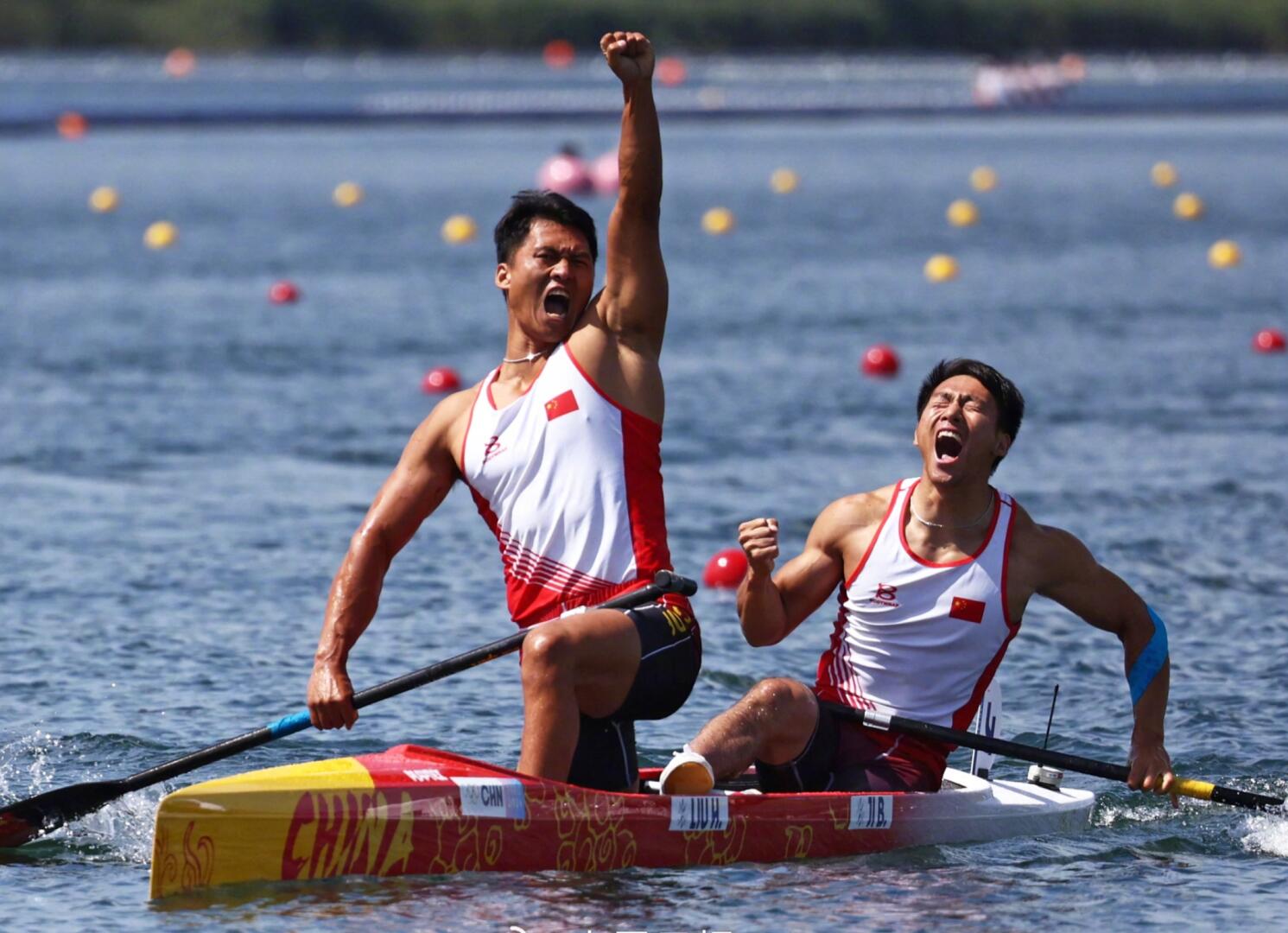 od体育链接-奥地利选手在划船比赛中勇夺金牌